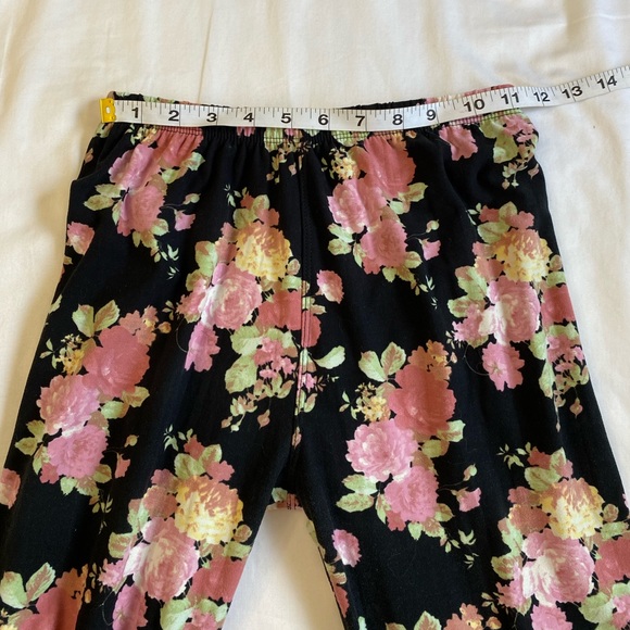 Floral Leggings - Picture 9 of 12